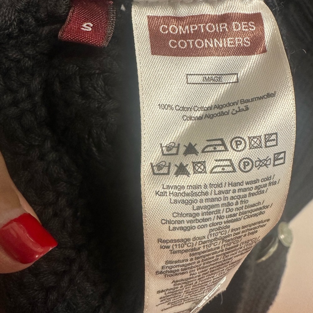 Comptoir Des Cotonniers Black V-Neck Sweater - Picture 6 of 10